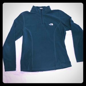 The North Face TKA 100 Fleece with zipper collar
